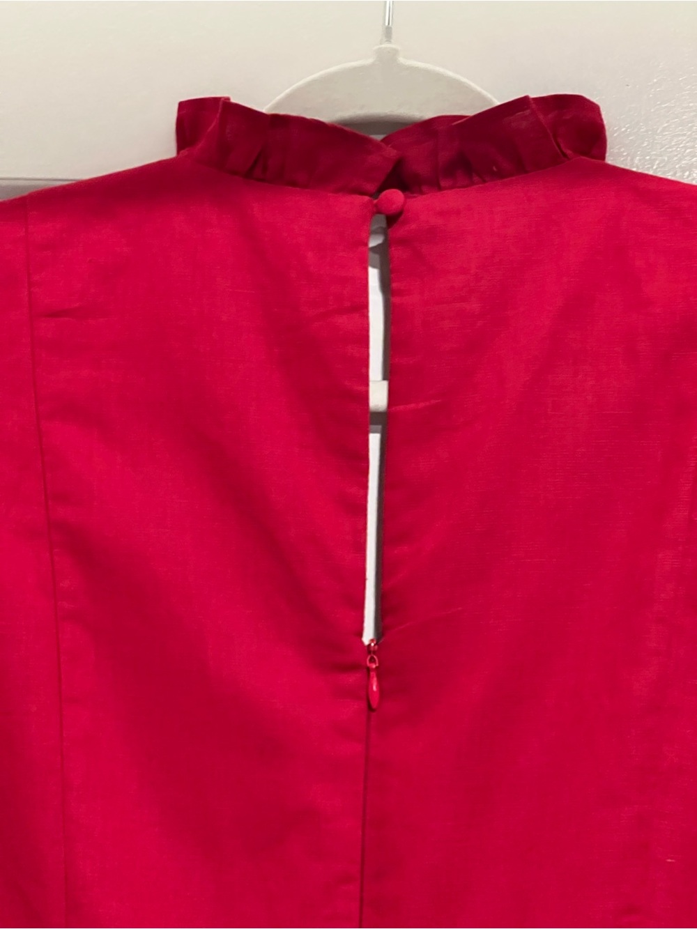 Haute Rogue red linen/cotton mini dress w puffed sleeves - Picture 12 of 13